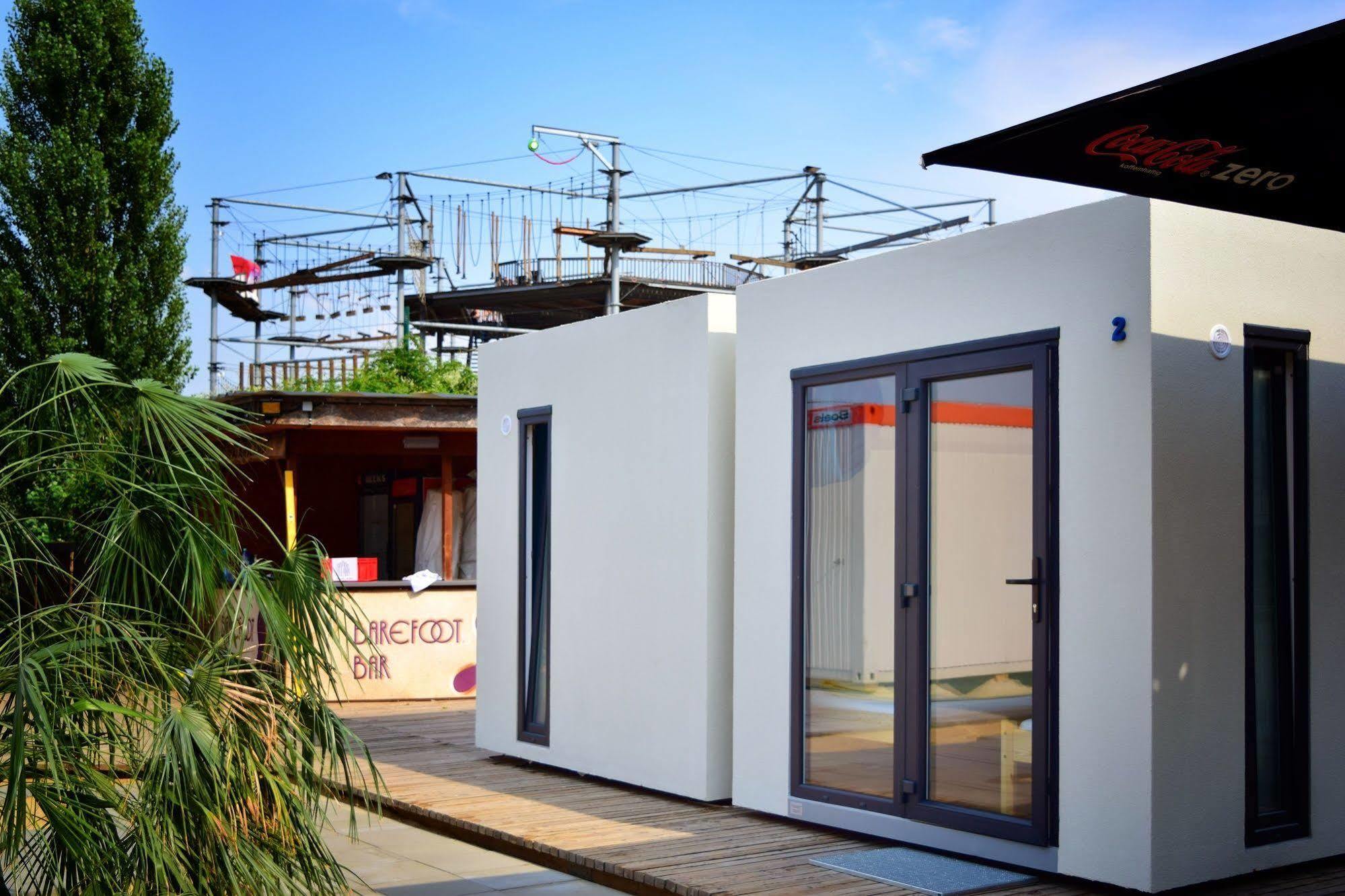 Cube Lodges Berlin Mitte — Foto 1